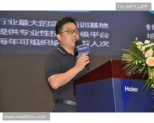 世界杯明星教练的智慧较量与战术博弈能否引领球队夺冠